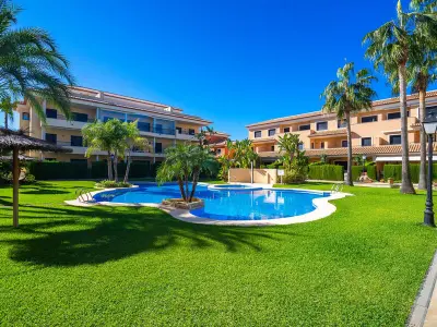Appartement à Xàbia, Appartement spacieux avec piscine et jardin privé, à 1 km de la plage d'El Arenal - L1072463
