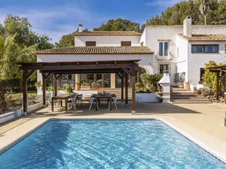 Villa à Xàbia, Villa classique à Javea avec piscine privée, jardin et proche plage, 8 chambres, 16 pers, animaux admis - L1072478