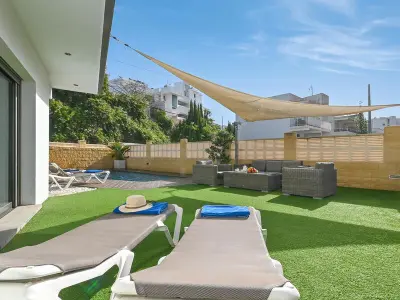 Villa à Xàbia, Villa luxueuse à Javea avec piscine privée, proche plage et commodités - L1072508
