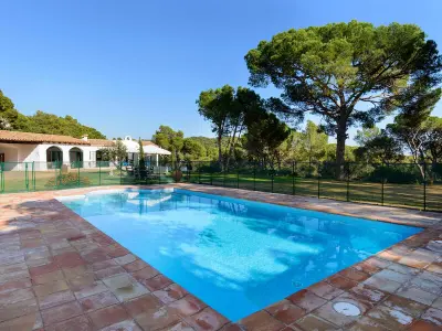 Villa à Tossa de Mar, Maison de Vacances Luxueuse avec Sécurité et Plage Privée à Tossa de Mar, Costa Brava - L1072640