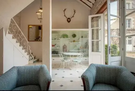 Maison avec jardin à Cellettes, 150 m², local à vélos - Photo 1