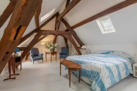 Maison avec jardin à Cellettes, 150 m², local à vélos - Photo 7