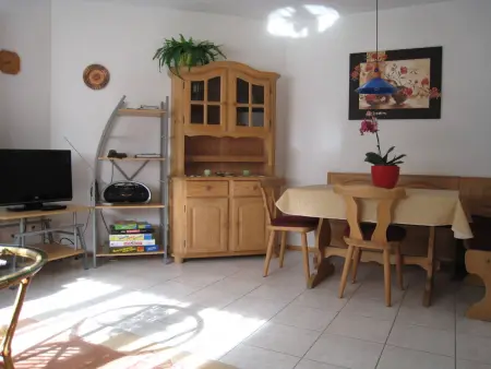 Ferienwohnung Chasa Schmidt, Appartement 4 personnes à Scuol - Photo 4