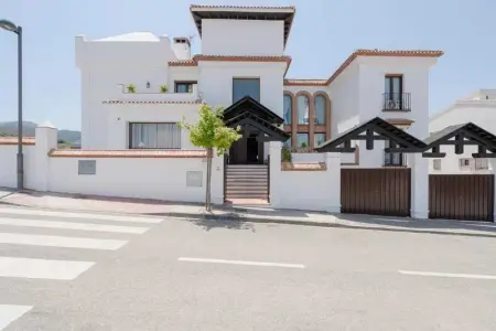 Villa à Granada, Villa spacieuse à Granada avec piscine privée et jacuzzi - L1072679