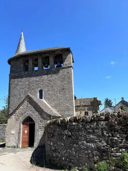 Maison à Bertholène, Maison familiale à Bertholène avec jardin - L1072713