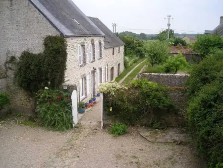 Maison à Fontenay sur Mer, Maison élégante à Fontenay-sur-Mer avec cheminée - L1072715