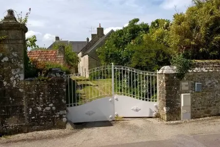 Maison élégante à Fontenay-sur-Mer avec cheminée - Photo 1