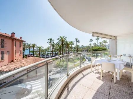 Les allées du Cap, Appartement 6 personnes à Antibes - Photo 1