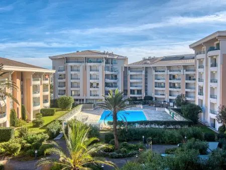 Le Cesarée, Appartement 4 personnes à Fréjus - Photo 2