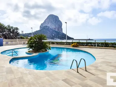 Appartement à Calp, Appartement familial à Calpe avec piscine, climatisation et Wi-Fi à deux pas de la plage - L1072793