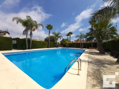 Villa à Calp, Charmante Villa 3 Ch. à Calpe avec Piscine, Clim et Proche Plage - L1072819