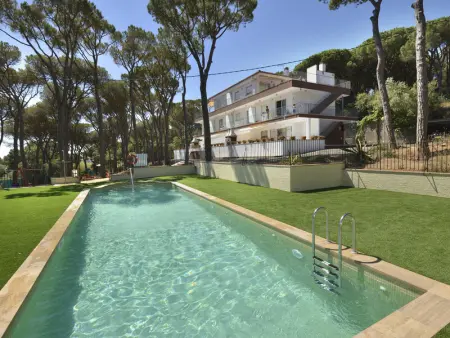Appartement à Calella de Palafrugell avec Piscine, Terrasse et Climatisation, à Proximité des Plages - Photo 11
