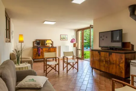 Villa Barchetta, Séjour de luxe avec jardin - Photo 1