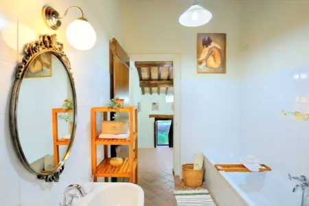 Villa Barchetta, Séjour de luxe avec jardin - Photo 18