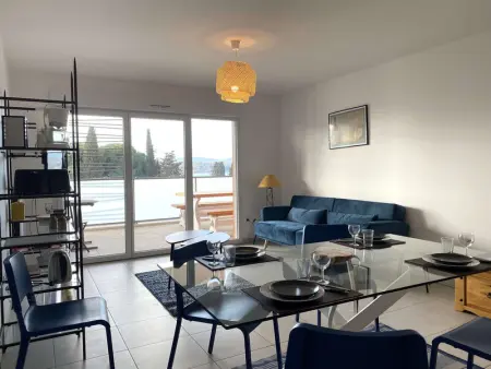 Appartement T3 moderne avec terrasse et parking sécurisé - Photo 3