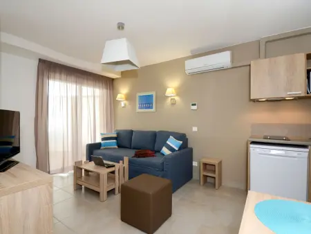 Odalys Référence Le Lotus Blanc, Appartement 6 personnes à Le Barcarès - Photo 3