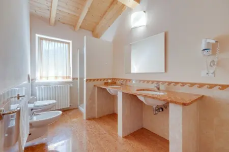 Vico Trilo Master, Appartement au bord du lac Idro vue montagne - Photo 15
