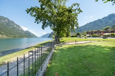 Vico Trilo Master, Appartement au bord du lac Idro vue montagne - Photo 27