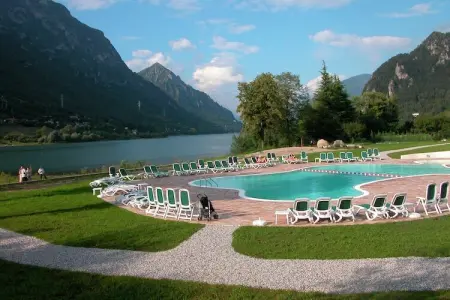 Vico Super, Appartement à Idro avec Piscine et Jardin - Photo 15