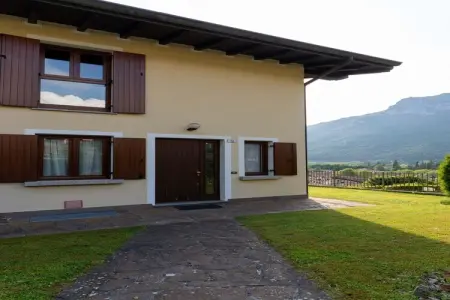 Casa Flora 4 app, Maison de vacances à Idro, près des collines pittoresques - Photo 4