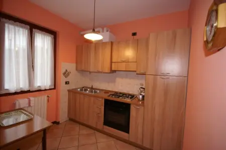 Casa Flora 4 app, Maison de vacances à Idro, près des collines pittoresques - Photo 11