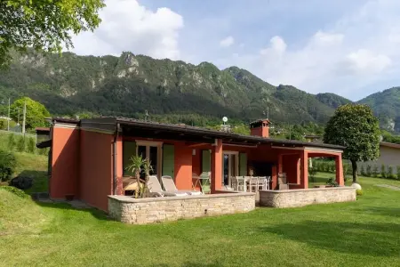 Villa Stefano, Villa au bord du Lac Idro avec Vue - Photo 10