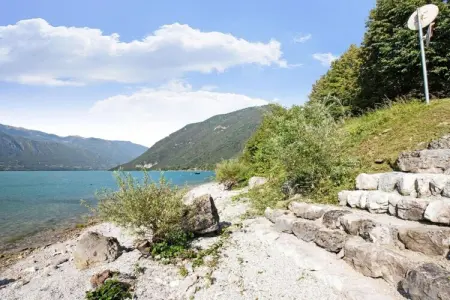 Villa Stefano, Villa au bord du Lac Idro avec Vue - Photo 24