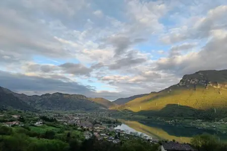 Villa Stefano, Villa au bord du Lac Idro avec Vue - Photo 36
