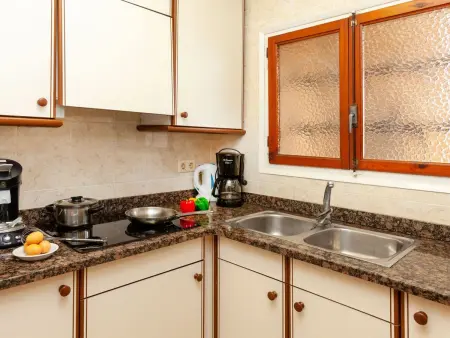 Adelfa apt. 1, Appartement 5 personnes à L'Escala - Photo 3