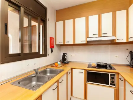 Adelfa apt 6, Appartement 5 personnes à L'Escala - Photo 2