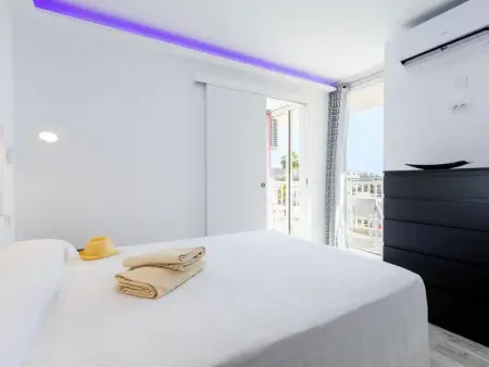 Appartement rénové avec balcon et piscine à Playa de las Américas - Photo 19