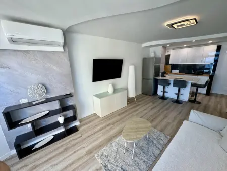 Exquis appartement rénové 2 chambres avec piscine, clim et WiFi à Playa de las Américas - Photo 17