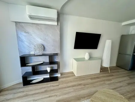 Exquis appartement rénové 2 chambres avec piscine, clim et WiFi à Playa de las Américas - Photo 18