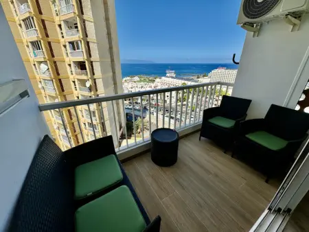 Exquis appartement rénové 2 chambres avec piscine, clim et WiFi à Playa de las Américas - Photo 20