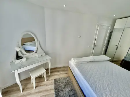 Exquis appartement rénové 2 chambres avec piscine, clim et WiFi à Playa de las Américas - Photo 24