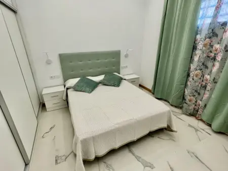 Chaleureux appartement rénové avec Wi-Fi et piscine, près des plages et attractions - Photo 9