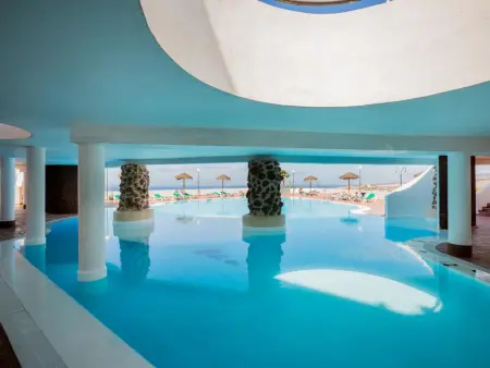 Chaleureux appartement rénové avec Wi-Fi et piscine, près des plages et attractions - Photo 20