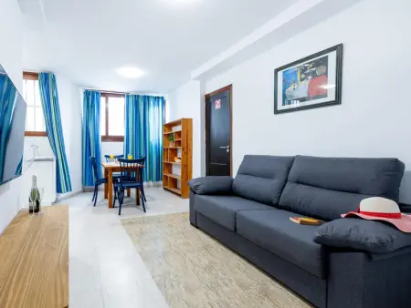 Appartement Charmant avec Piscine et Confort près des Attractions - Photo 5