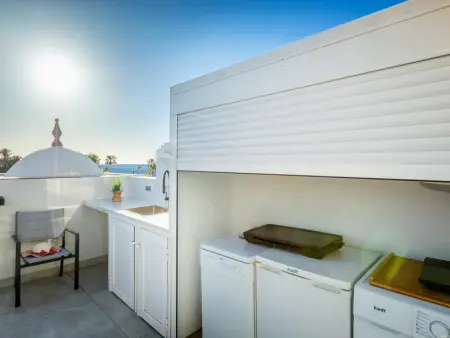 Appartement chic avec terrasse, Wi-Fi, proche plages et attractions - Photo 15