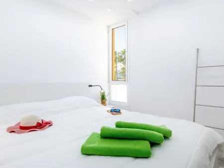 Appartement chic avec terrasse, Wi-Fi, proche plages et attractions - Photo 22