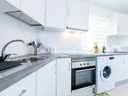 Appartement cosy à Playa de las Américas avec piscine et commodités - Photo 4