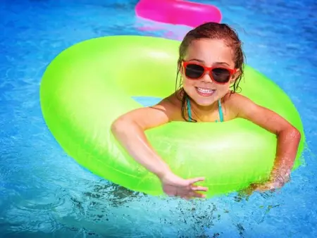 Spectaculaire villa près de la mer avec jardin et piscine privée - Photo 15