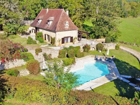 Maison à Trémolat, Charmante Bergerie avec Piscine Privée à Trémolat - L1073236