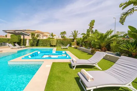 Villa Torremendo, Villa élégante avec vue sur le lac - Photo 9
