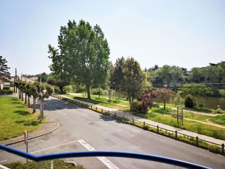 Appartement à Saint Gilles Croix de Vie, Studio cosy près de la plage avec parking - L1073450