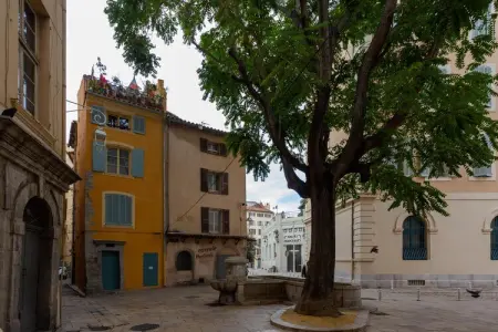 Maison de Vacances Toulon, Elégante maison de vacances avec piscine - Photo 6