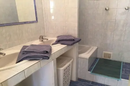 La belle vue, Maison à Villecroze avec piscine et jardin - Photo 12