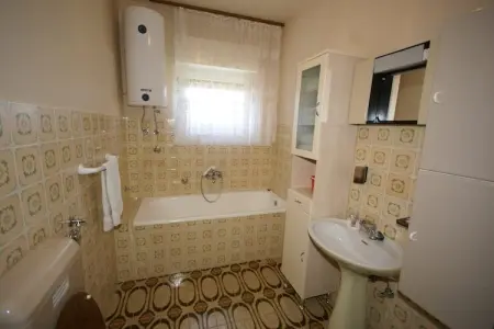 Tatjana, Appartement à Vinisce à 100m de la mer - Photo 17