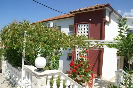 Tatjana, Appartement à Vinisce à 100m de la mer - Photo 21