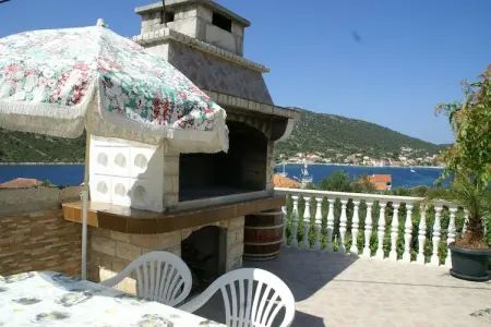 Tatjana, Appartement à Vinisce à 100m de la mer - Photo 26